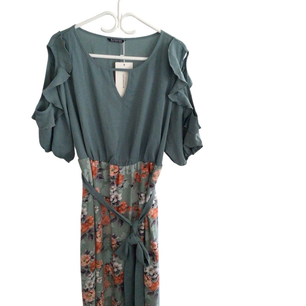 BloomChic Floral Green Ruffle Sleeve Dress